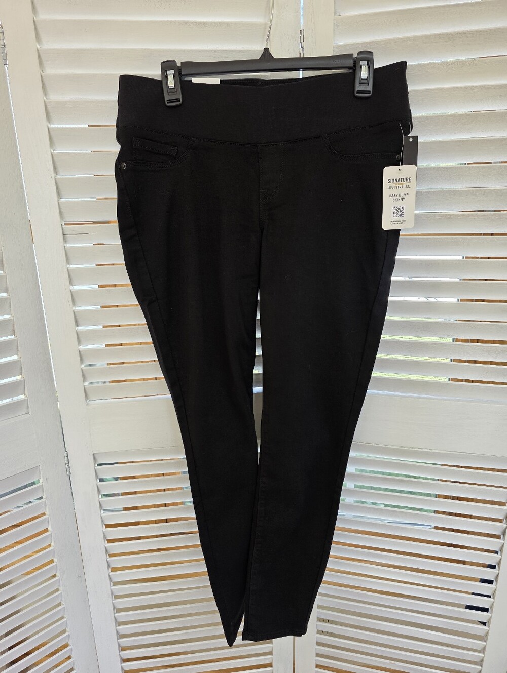 Signature GOLD Levi Strauss Maternity Baby Bump Skinny Size M